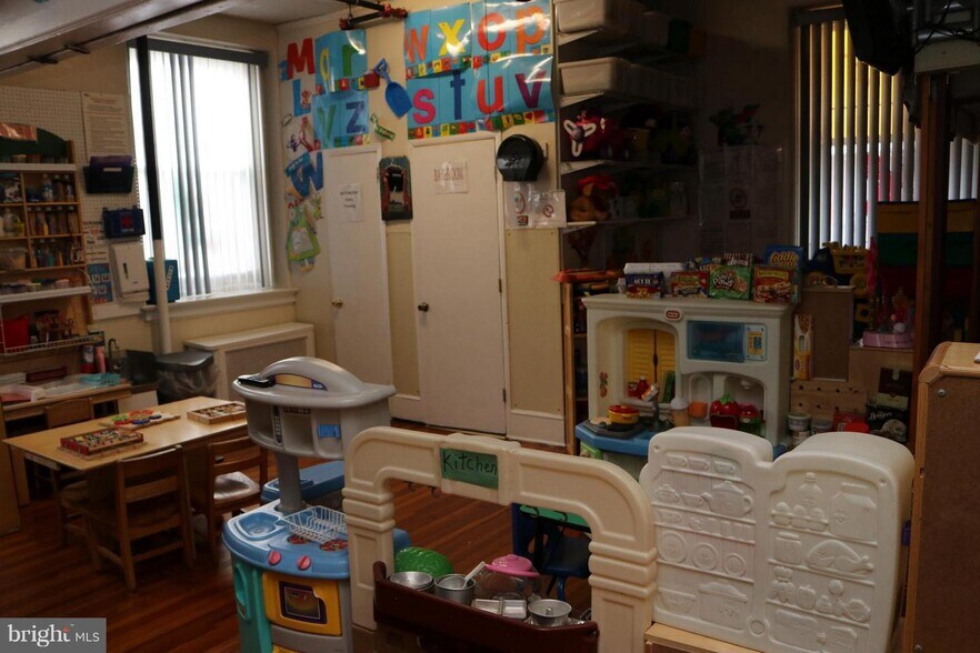 More Photos Of 101 W Mount Pleasant Ave, Philadelphia Daycare Center For Sale