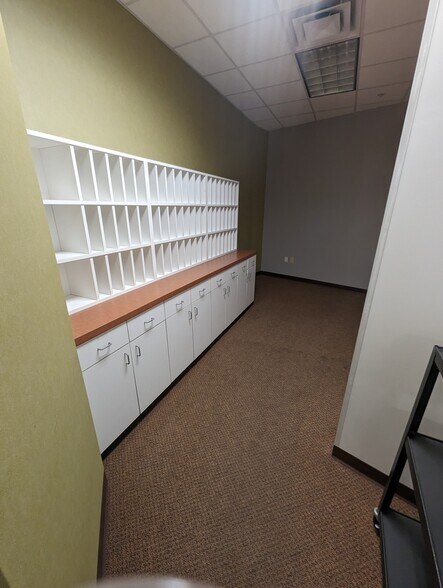 More Photos Of 5901 Technology Center Dr, Indianapolis Office For Lease