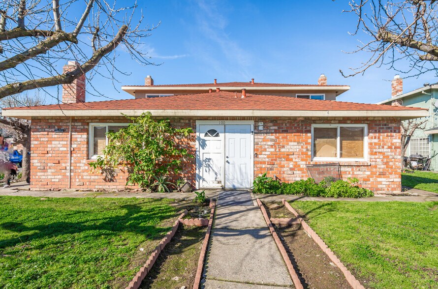 More Photos Of 100 Nedra Ct, Sacramento Multifamily For Sale