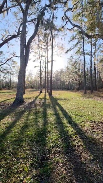 More Photos Of 1106 Fox Hunter rd, Perry Land For Sale