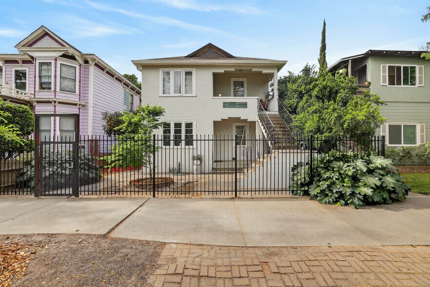 Primary Photo Of 1412 F St, Sacramento Apartments For Sale