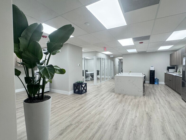 More Photos Of 1200 NW 78th Ave, Doral Unknown For Lease