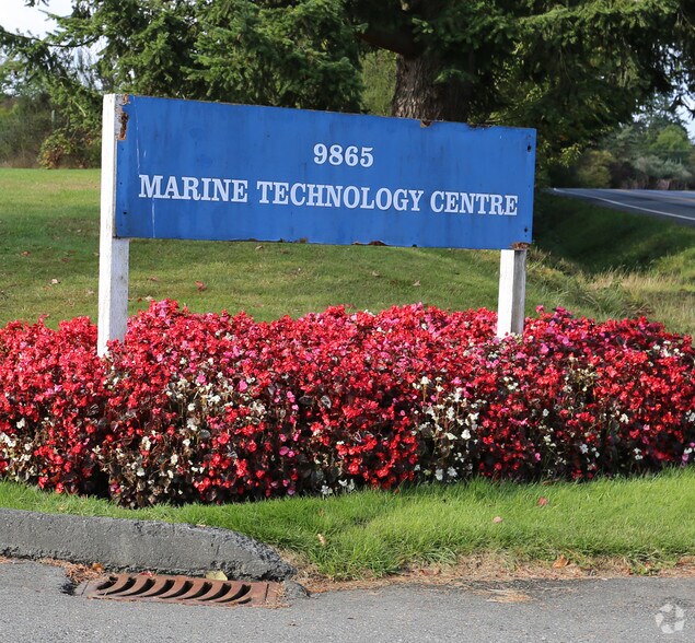 More Photos Of 9865 W Saanich Rd, North Saanich Research And Development For Lease