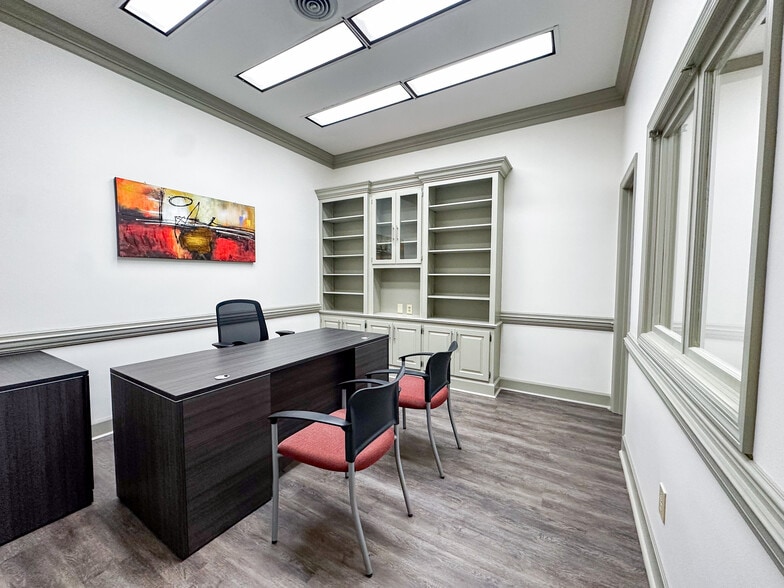 More Photos Of 3000-3002 Bob Wallace Ave SW, Huntsville Light Distribution For Sale