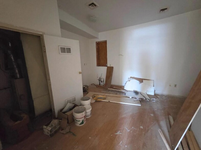 More Photos Of 701-703 W Girard Ave, Philadelphia Apartments For Sale