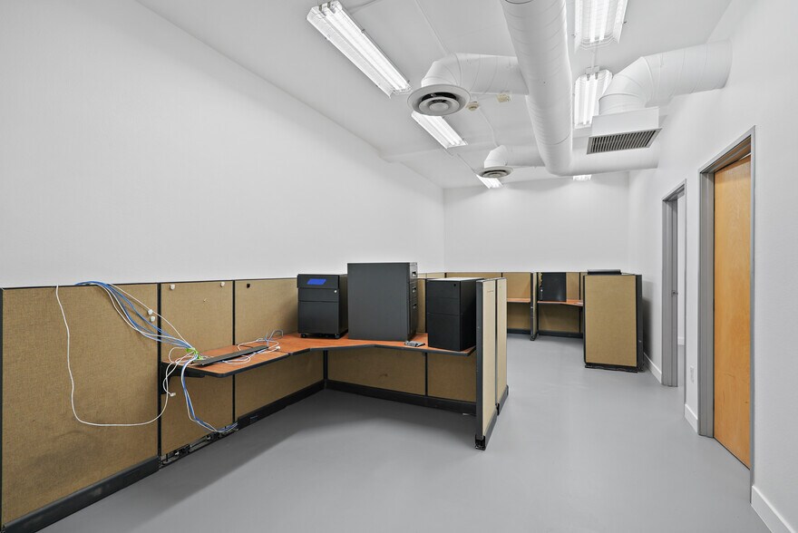 More Photos Of 2215 N Broadway, Santa Ana Medical For Sale