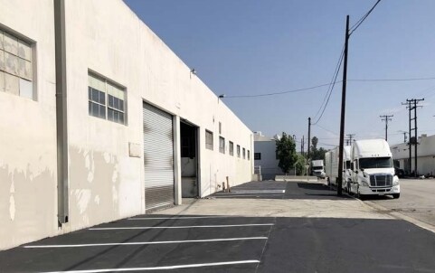 More Photos Of 2748 E Tanager Ave, Commerce Warehouse For Lease