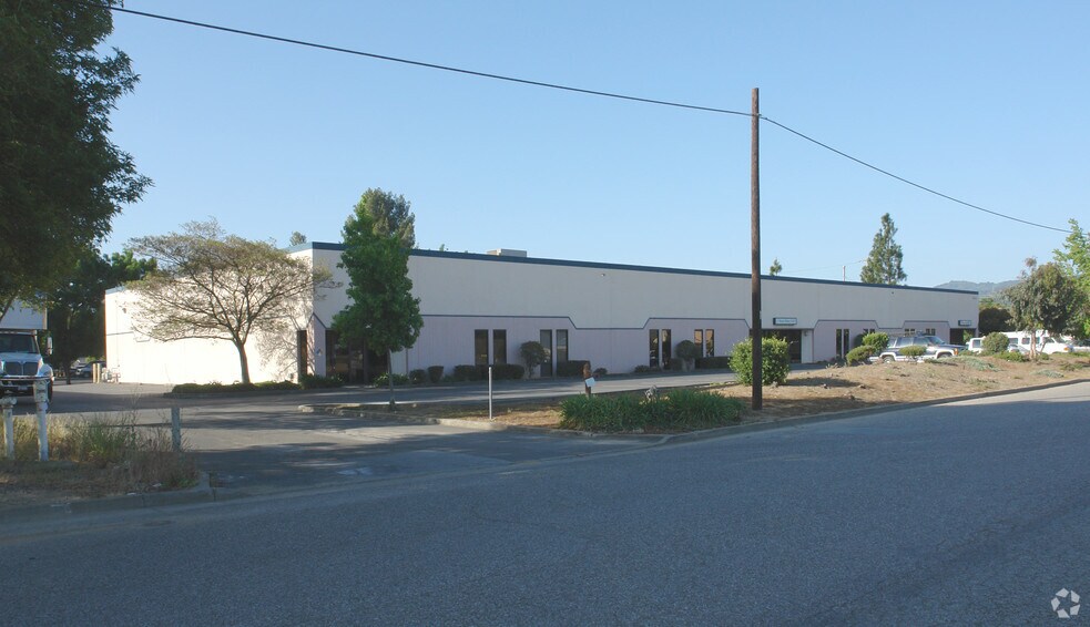 Primary Photo Of 120 Mast St, Morgan Hill Manufacturing For Sale