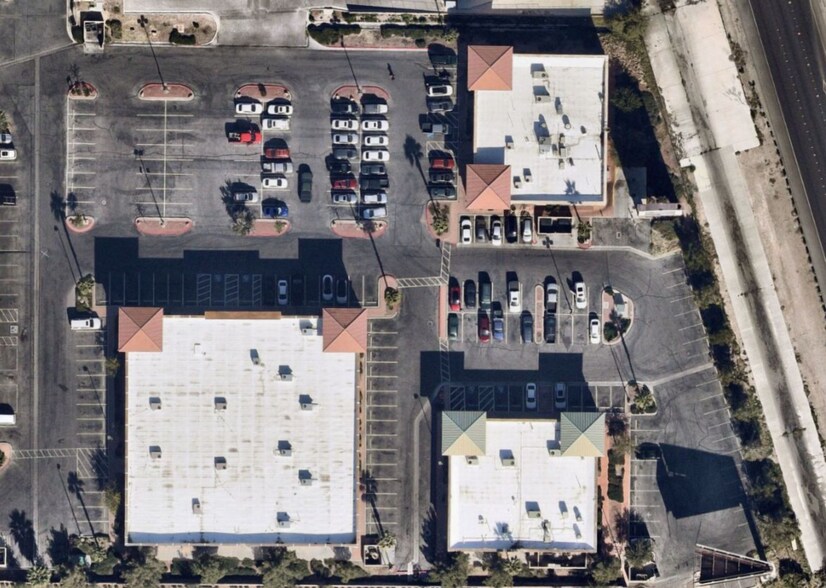 More Photos Of 7091 W Craig Rd, Las Vegas General Retail For Lease