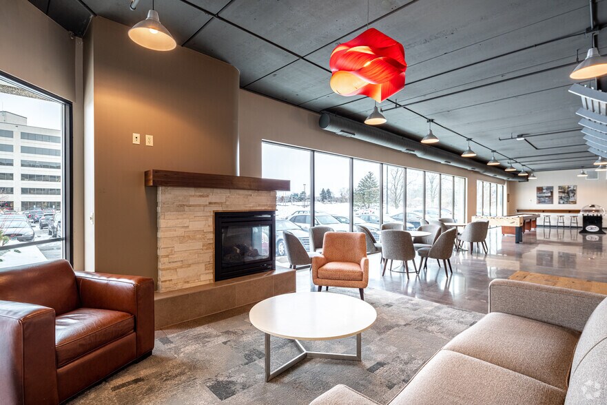 More Photos Of 7505 Metro Blvd, Edina Office For Lease
