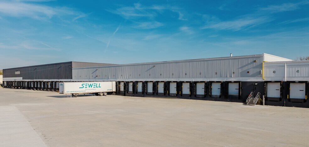 More Photos Of 1003 Bellbrook Ave, Xenia Warehouse For Lease