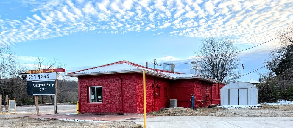 More Photos Of 131 N Front St, Park Hills Restaurant For Sale