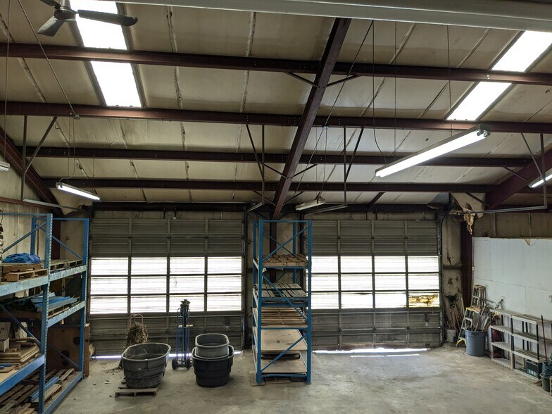 More Photos Of 1423 N Lewis Ave, Tulsa Freestanding For Sale
