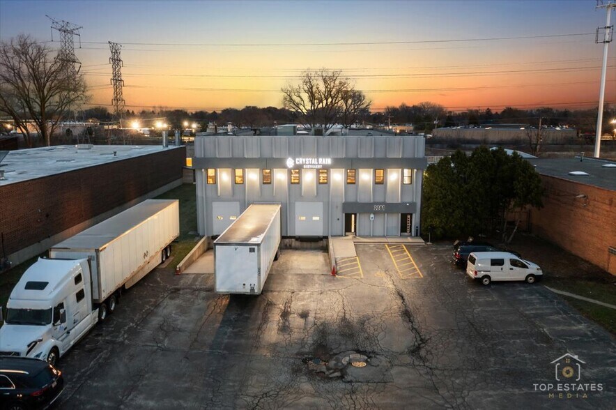 More Photos Of 2281 S Foster Ave, Wheeling Winery Vineyard For Sale