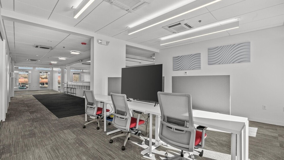 More Photos Of 2755 North Ave, Grand Junction Office For Sale