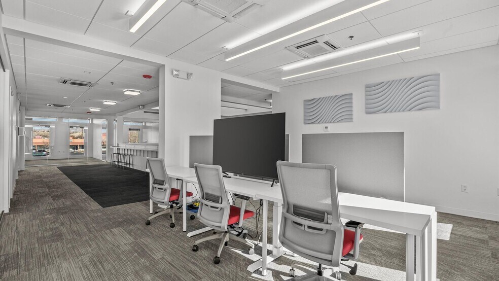 More Photos Of 2755 North Ave, Grand Junction Office For Sale