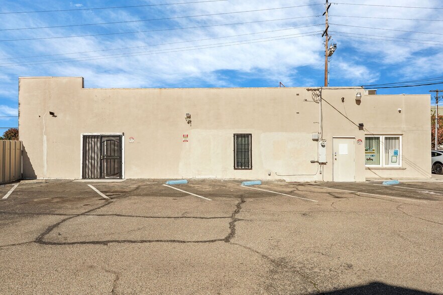 More Photos Of 304 W Harding Way, Stockton Office For Sale