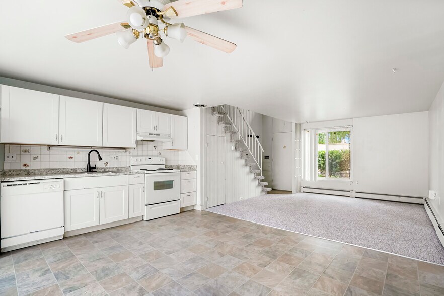 More Photos Of 8662-8682 W 51st Ave, Arvada Apartments For Sale