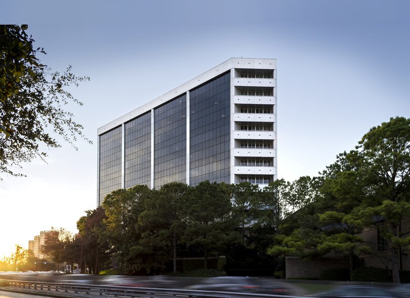 More Photos Of 5300 Memorial Dr, Houston Office For Lease