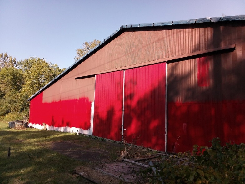 Primary Photo Of 1093 Home Rd, Mansfield Warehouse For Sale