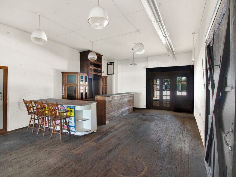 More Photos Of 350 W Front St, Byers Freestanding For Sale