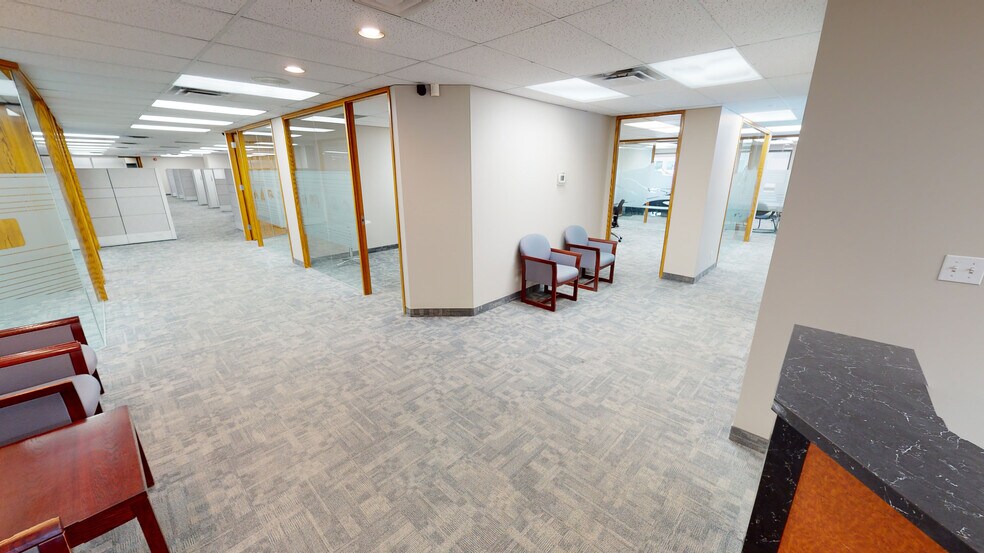 More Photos Of 9805 Horton Rd SW, Calgary Warehouse For Lease