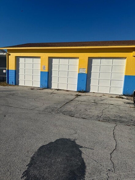 More Photos Of 6801 Tower Dr, Hudson Service For Lease