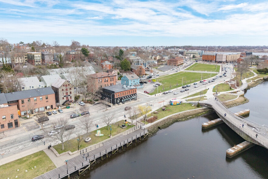 More Photos Of 334 S Water St, Providence Restaurant For Sale