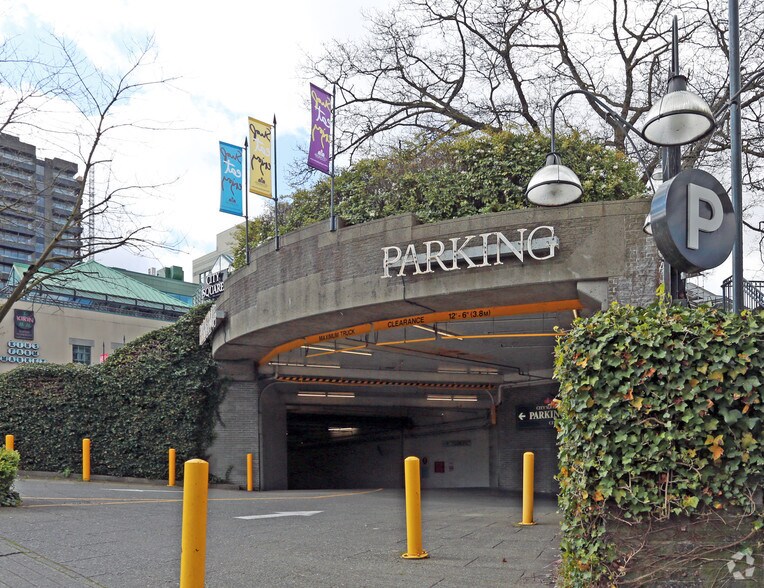 More Photos Of 555 W 12th Ave, Vancouver Office For Lease