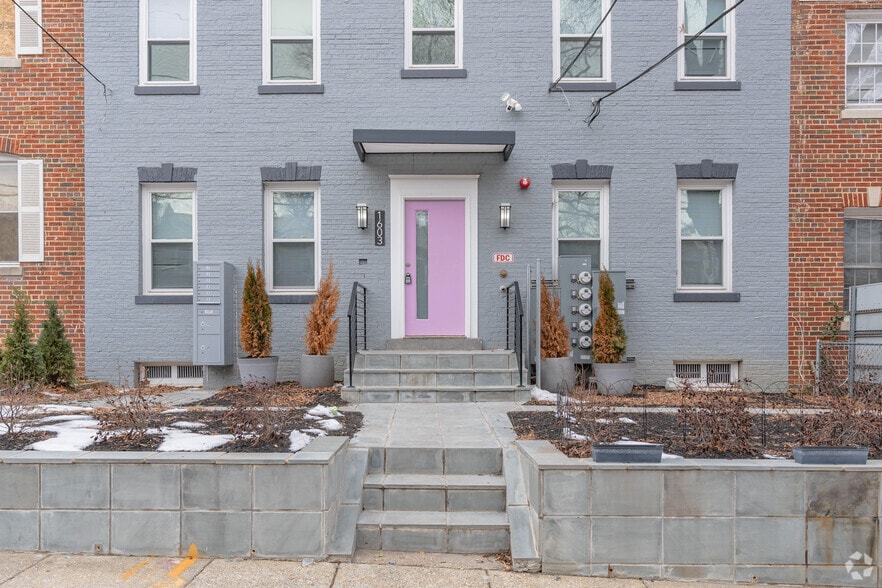 More Photos Of 1603 18th St SE, Washington Apartments For Sale