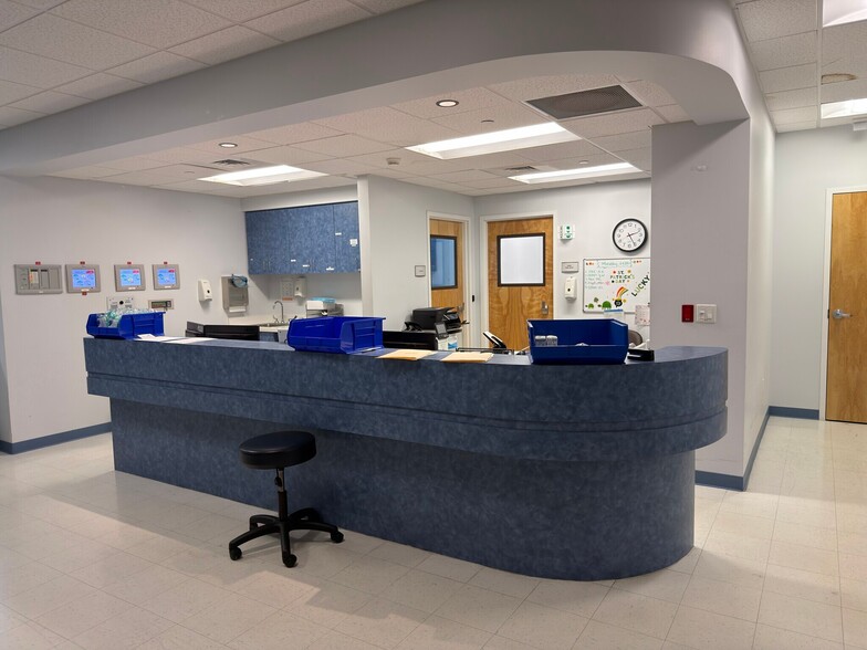 More Photos Of 1157 S State Road 7, Wellington Office For Sale