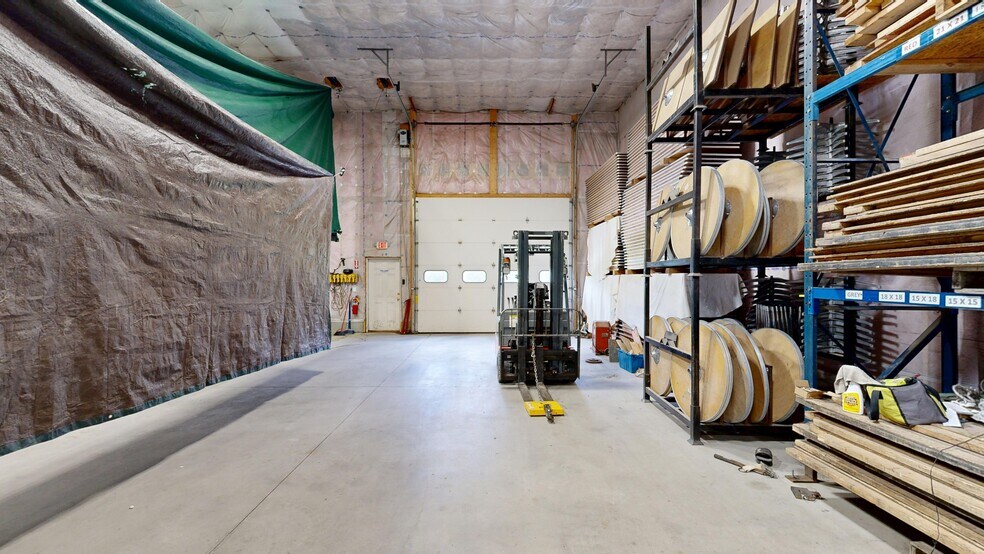 More Photos Of 730 Main St, Oxford Industrial For Lease
