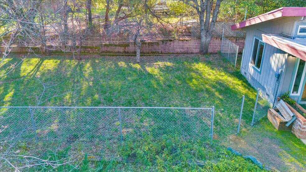 More Photos Of 304 CA-4, Murphys Office Residential For Sale