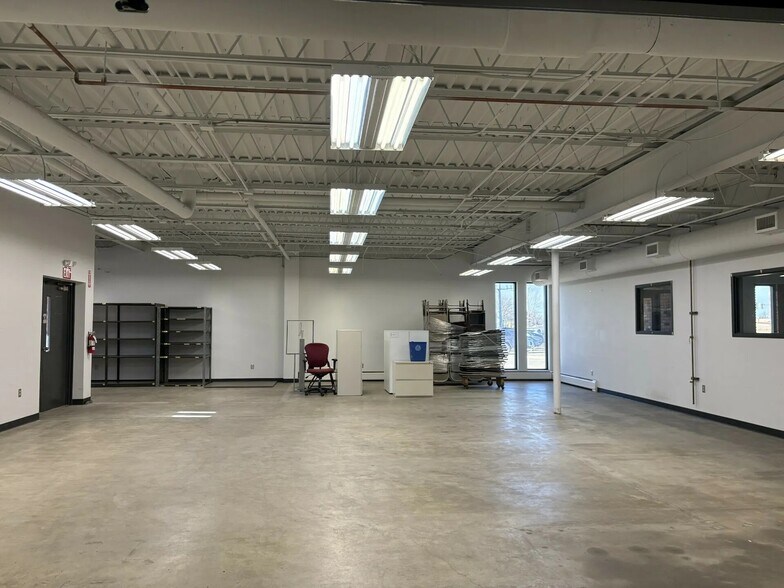 More Photos Of 621 W Russell St, Sioux Falls Office For Lease