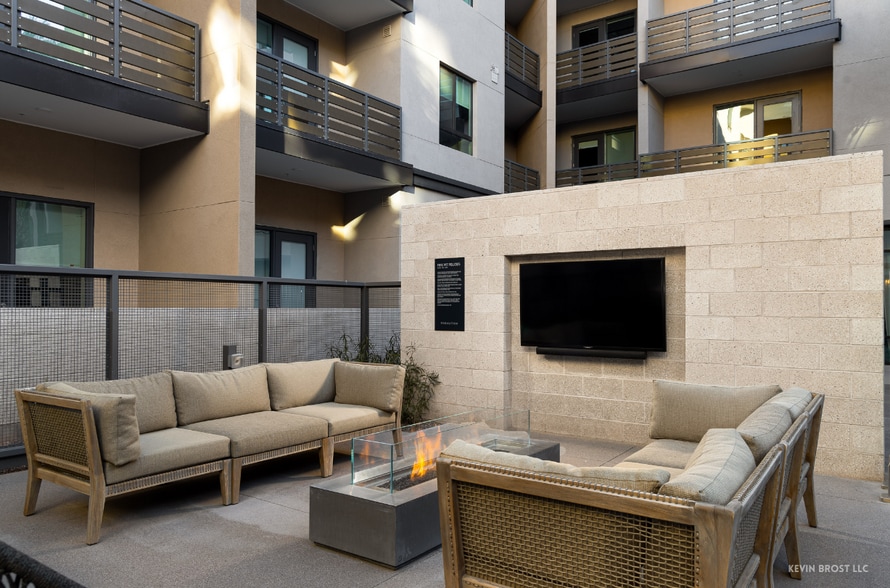 More Photos Of 2040-2060 N Scottsdale Rd, Scottsdale Apartments For Lease