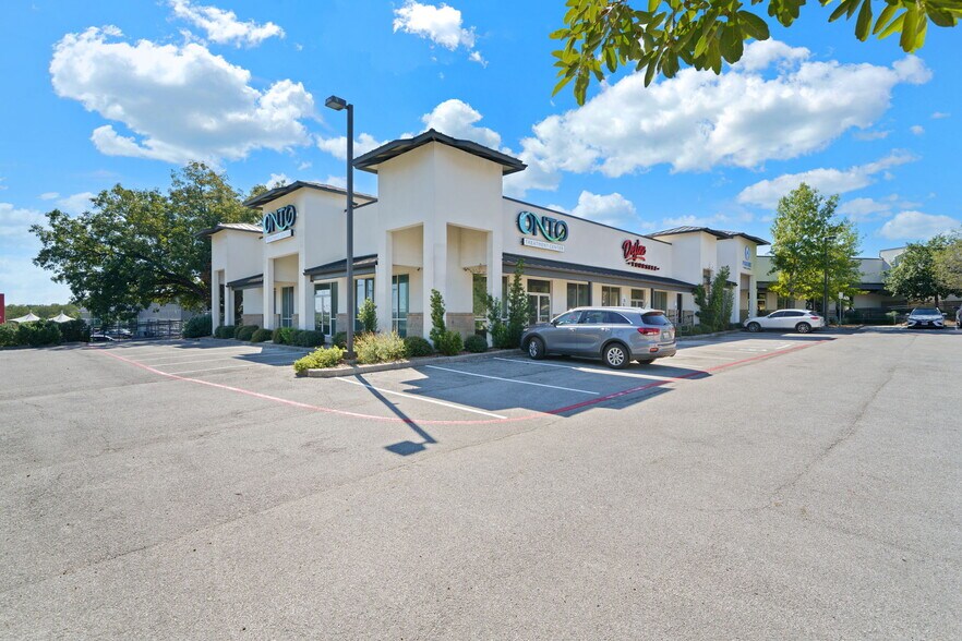 More Photos Of 23103 W Interstate 10, San Antonio Storefront Retail Office For Sale