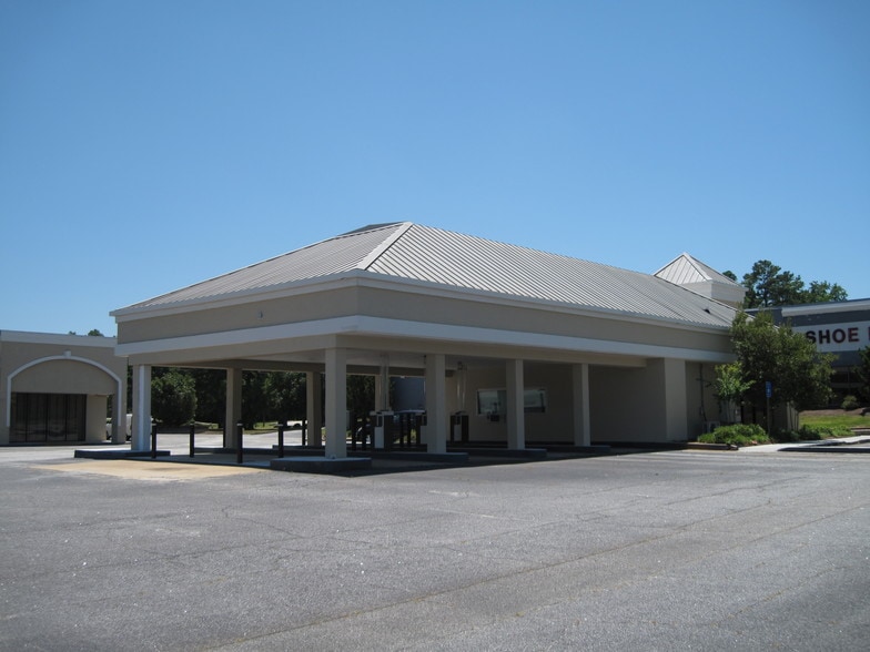More Photos Of 1485 Highway 34 E, Newnan Bank For Lease