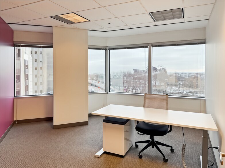More Photos Of 150 N Michigan Ave, Chicago Coworking Space