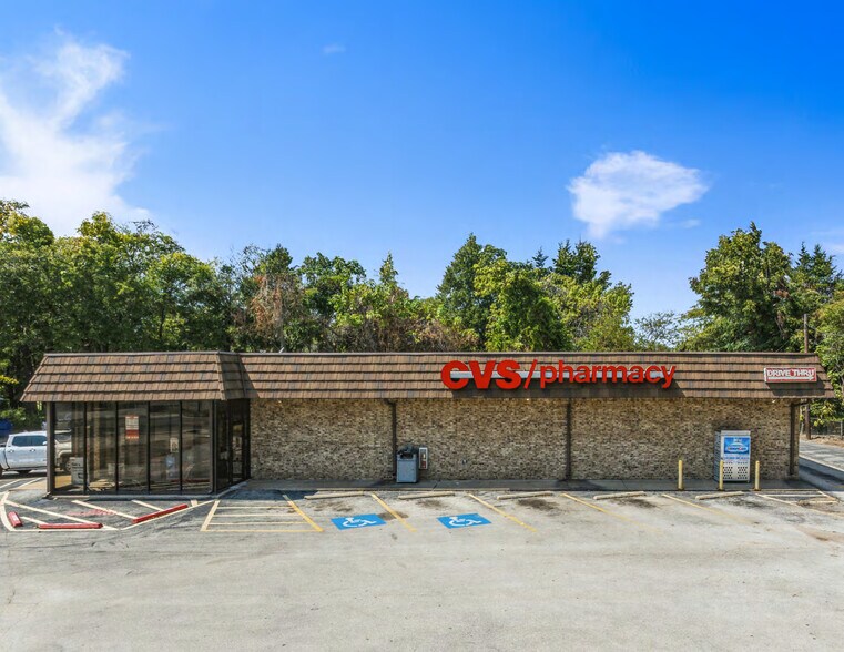 More Photos Of 604 S Main St, Winnsboro Drugstore For Sale