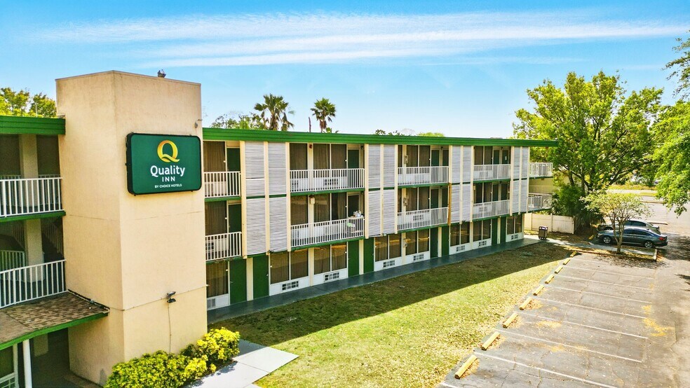 More Photos Of 2934 Polynesian Isle Blvd, Kissimmee Hotel For Sale