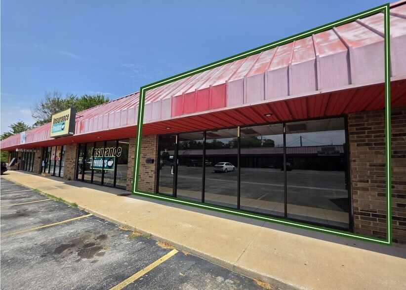 More Photos Of 110 N Range Line Rd, Joplin General Retail For Lease