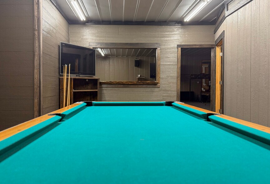 More Photos Of 165 Nebraska St, Sterling General Retail For Sale