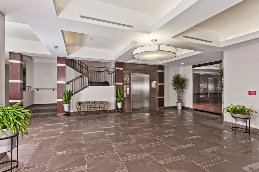 More Photos Of 540 Oak Centre Dr, San Antonio Medical For Lease