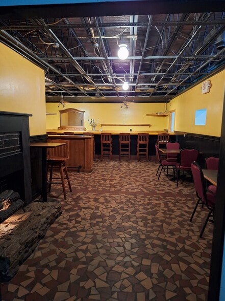 More Photos Of 525 Main St, Altavista Restaurant For Sale