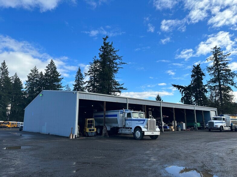 More Photos Of 1055 S Commerce Pkwy, Newberg Warehouse For Sale