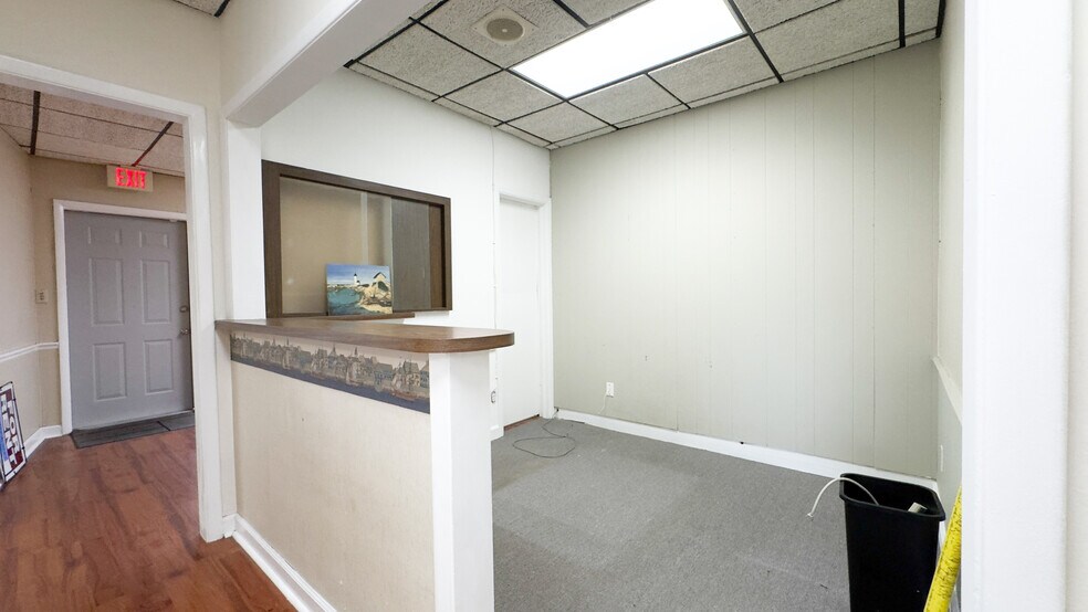 More Photos Of 3612 5th Ave N, Saint Petersburg Office Residential For Lease