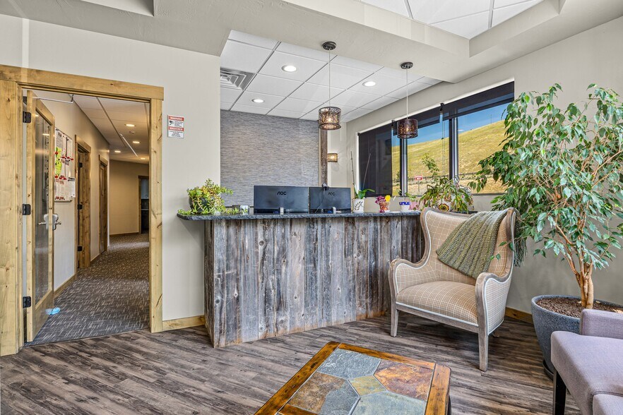 More Photos Of 425 N 5th W, Missoula Freestanding For Lease