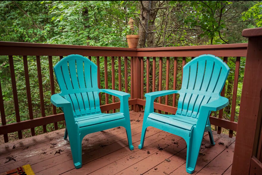 More Photos Of 84-86 Benson Rd, Travelers Rest Specialty For Sale