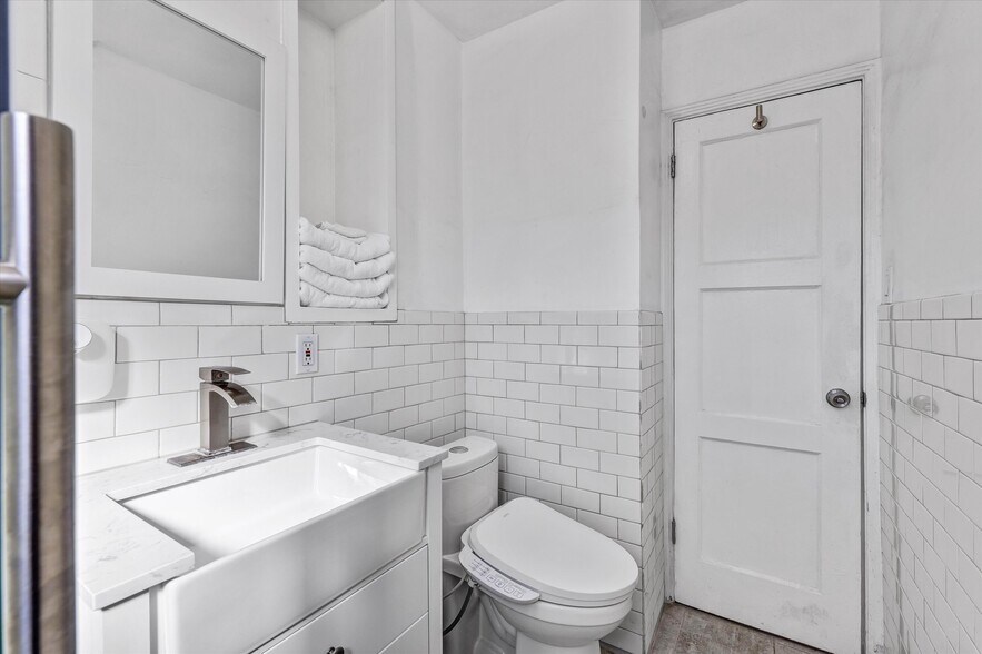 More Photos Of 2405 Meadowvale Ave, Los Angeles Multifamily For Sale