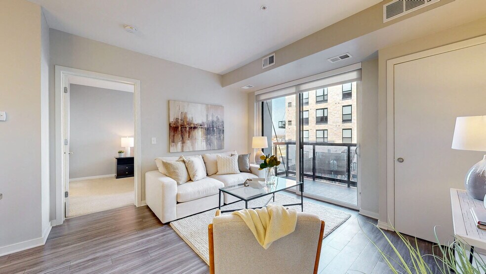 More Photos Of 1700 Plymouth Rd, Minnetonka Apartments For Lease